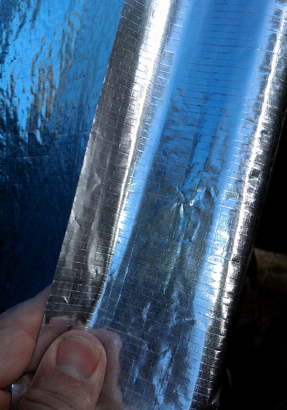 Improved SolaReflex Foil closeup